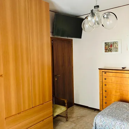 Panzió Un Posto A Casa 3*